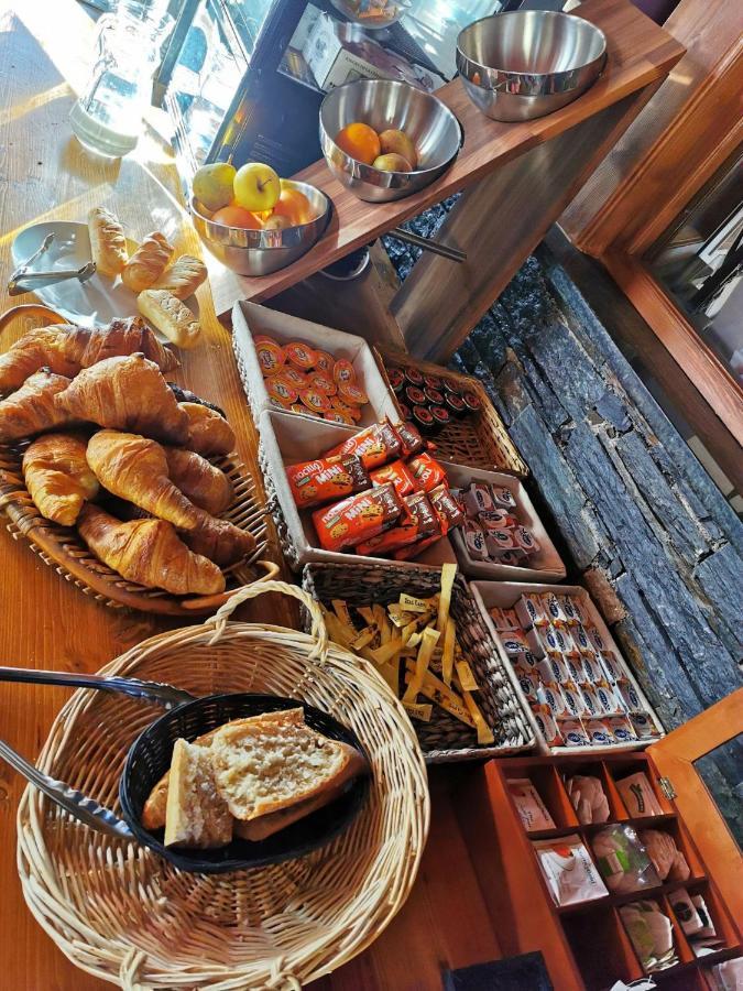 Le Catalan - Hotel Et Appartements モン・ルイ エクステリア 写真