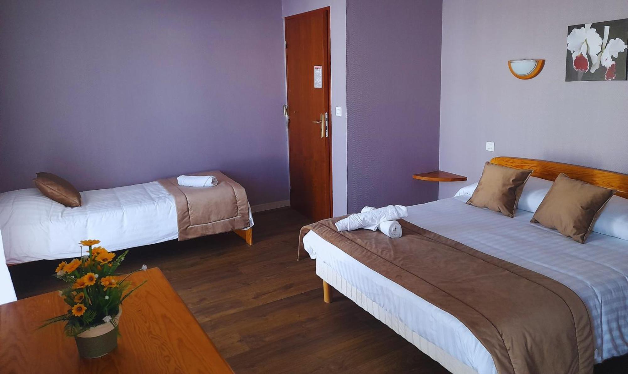 Le Catalan - Hotel Et Appartements モン・ルイ エクステリア 写真