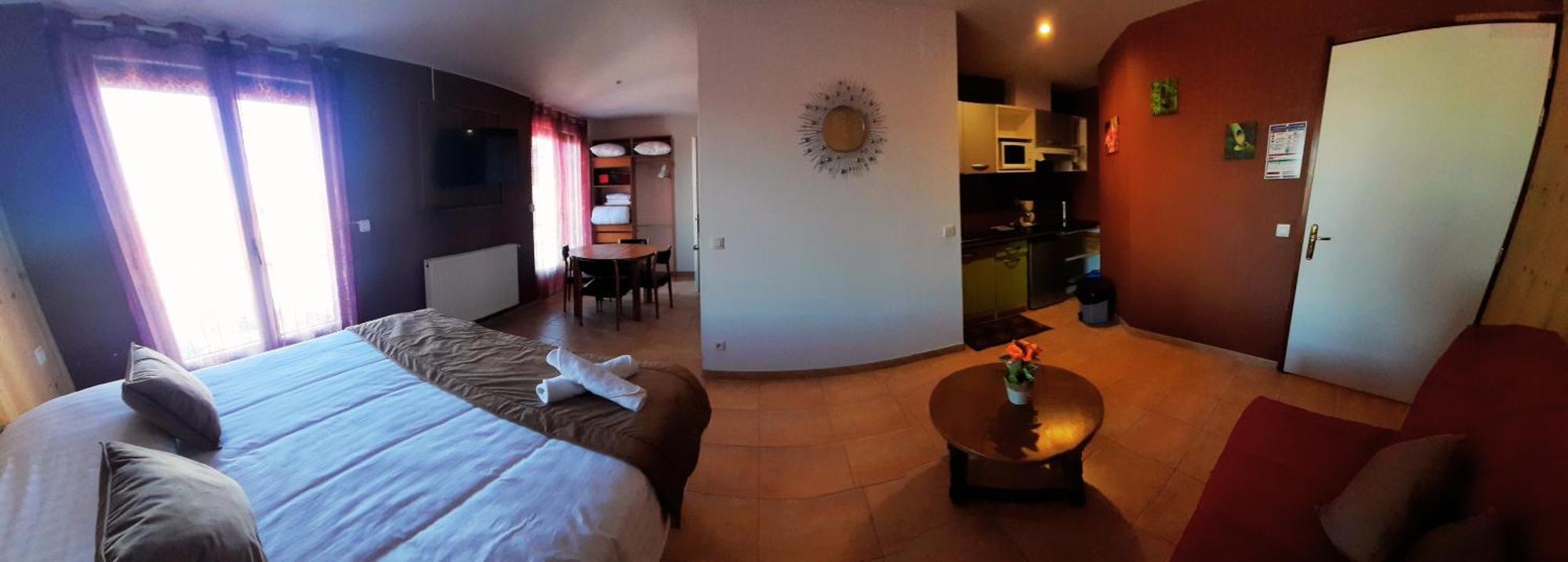 Le Catalan - Hotel Et Appartements モン・ルイ エクステリア 写真